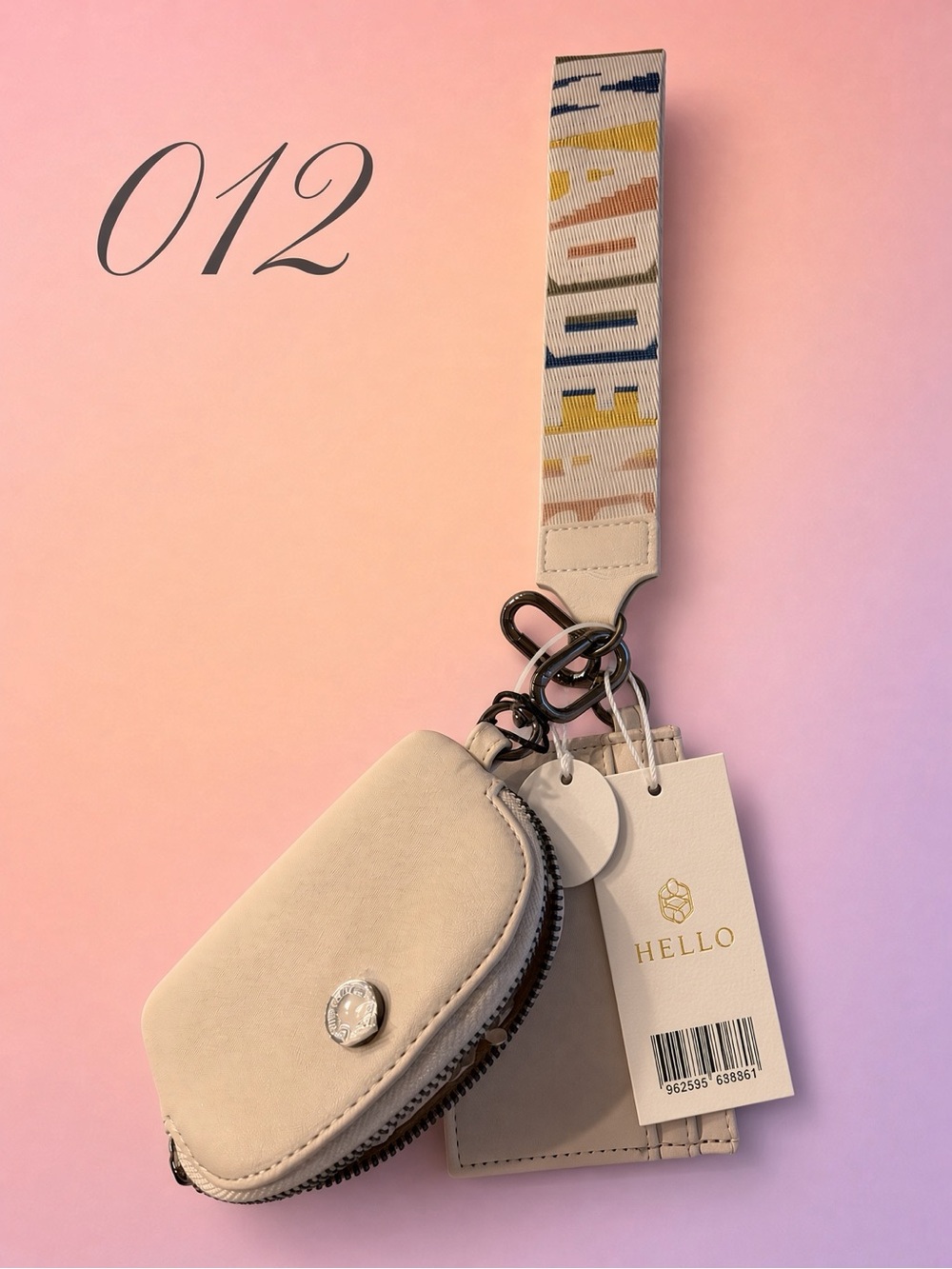 012, NWT Steve Madden Barista Chalk Pouch with  Wristlet Card and Colorful Strap